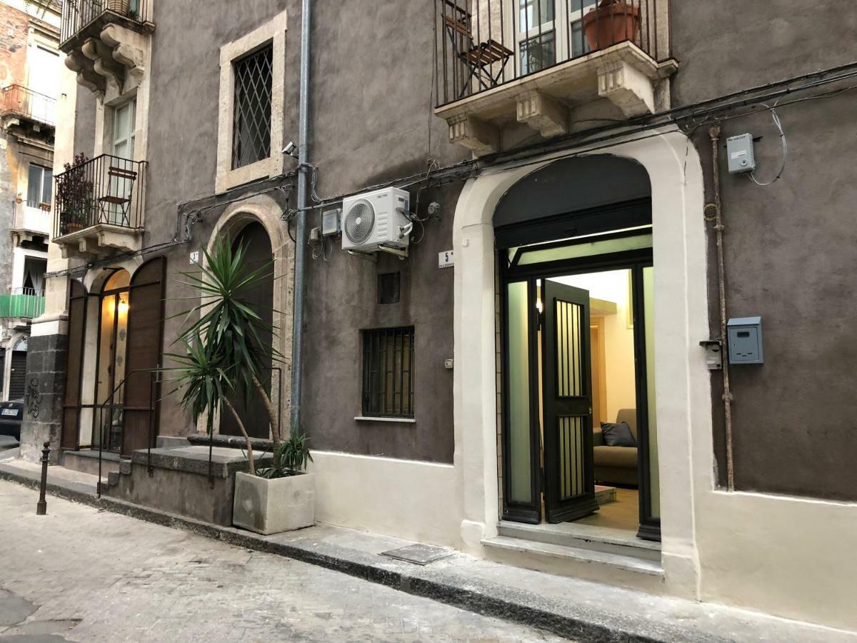 Frida - One-Bedroom Apartment By Piazza Duomo Catânia Exterior foto